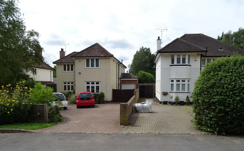 Detached houses on Watling Street, Radlett. The average detached home in Hertsmere sold for £1,217,747 in June